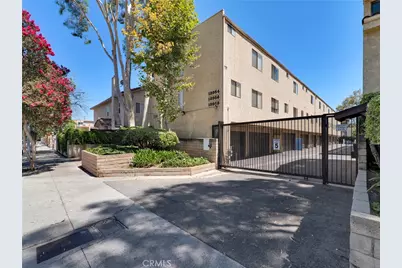 18954 Sherman Way #9, Reseda, CA 91335 - Photo 23