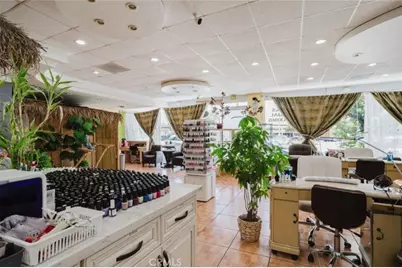 11274 Ventura Boulevard, Studio City, CA 91604 - Photo 19
