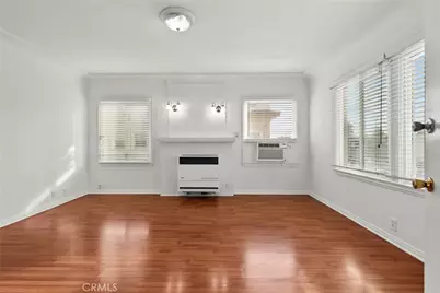 1322 Van Ness Street, Los Angeles, CA 90019 - Photo 9