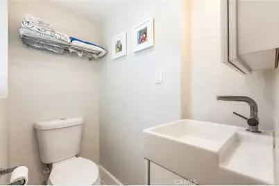 923 N Mentor Avenue, Pasadena, CA 91104 - Photo 13