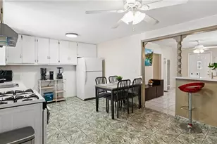 11532 Amboy, Los Angeles, CA 91340 - Photo 21
