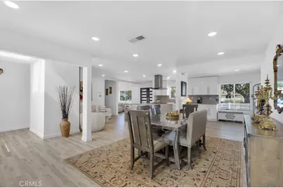 22736 Schoolcraft, West Hills, CA 91307 - Photo 3