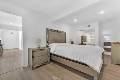 22736 Schoolcraft, West Hills, CA 91307 - Photo 17