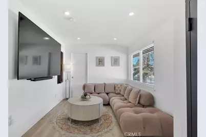 22736 Schoolcraft, West Hills, CA 91307 - Photo 9