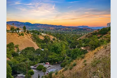12229 Alta, Sylmar, CA 91342 - Photo 3