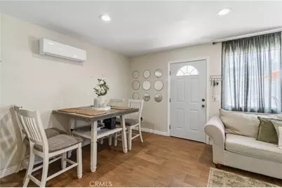 1582 Dakin, Simi Valley, CA 93065 - Photo 23