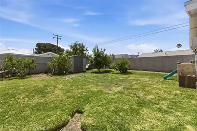 1582 Dakin, Simi Valley, CA 93065 - Photo 33
