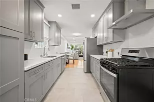 15445 Archwood St, Van Nuys, CA 91406 - Photo 11