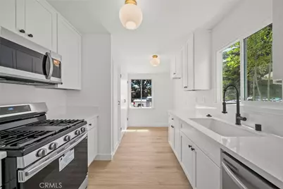 7923 Louise, Northridge, CA 91325 - Photo 7