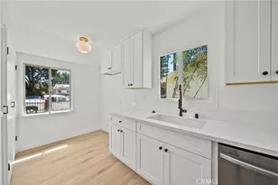 7923 Louise, Northridge, CA 91325 - Photo 9