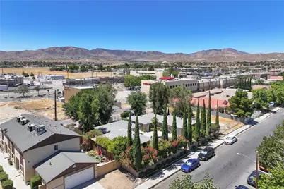 406 408 E Avenue Q7, Palmdale, CA 93550 - Photo 45