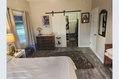 13827 Calvert Street, Los Angeles, CA 91401 - Photo 27