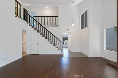 8109 Hanna Avenue, Canoga Park, CA 91304 - Photo 5