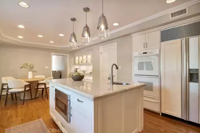 4200 Gayle Drive, Tarzana, CA 91356 - Photo 11
