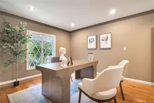 4200 Gayle Dr, Tarzana, CA 91356 - Photo 27
