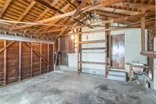 16009 Dearborn, Los Angeles, CA 91343 - Photo 19