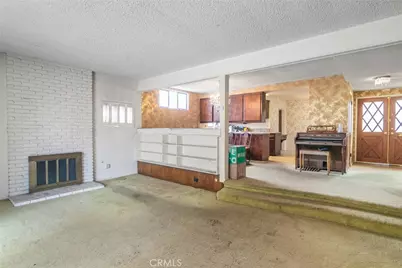 16009 Dearborn, Los Angeles, CA 91343 - Photo 3