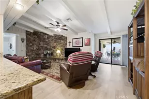 303 Susan Ct, Palmdale, CA 93551 - Photo 9