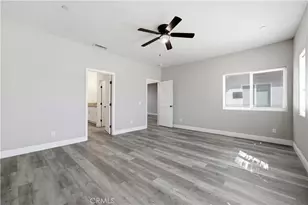 20844 Lakeview Dr, California City, CA 93505 - Photo 9