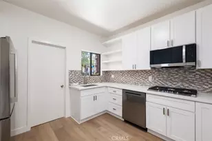 14159 Dickens St, Sherman Oaks, CA 91423 - Photo 9