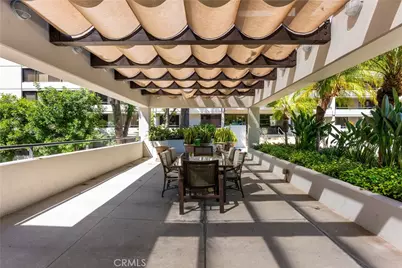 600 W 9th #811, Los Angeles, CA 90015 - Photo 35