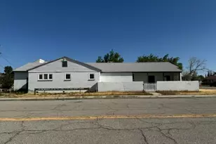 2069 Inyo, Mojave, CA 93501 - Photo 1