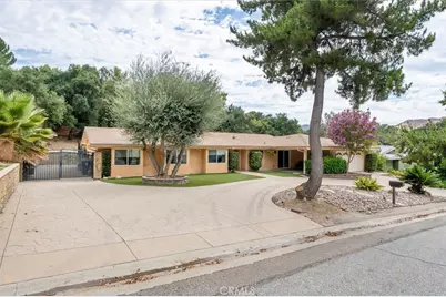 15848 Silver Star Lane, Canyon Country, CA 91387 - Photo 3