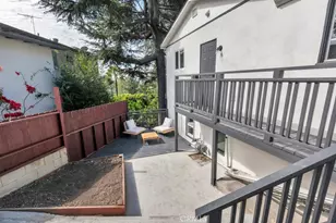 1712 Rotary, Los Angeles, CA 90026 - Photo 35