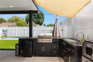 6952 Cozycroft Ave, Winnetka, CA 91306 - Photo 39