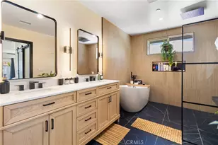 6952 Cozycroft Ave, Winnetka, CA 91306 - Photo 1