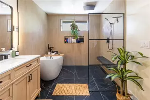 6952 Cozycroft Ave, Winnetka, CA 91306 - Photo 25