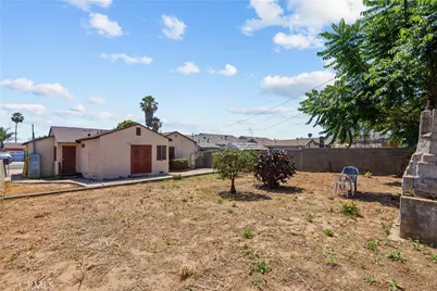 14609 S Cahita Avenue, Compton, CA 90220 - Photo 23