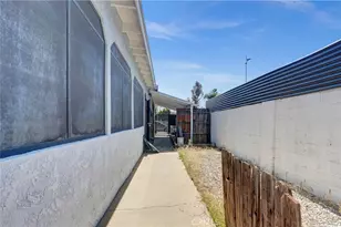 13409 Eustace, Pacoima, CA 91331 - Photo 35