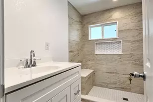 18540 Soledad Canyon Road, Canyon Country, CA 91351 - Photo 5