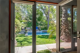 4956 Hood Dr, Woodland Hills, CA 91364 - Photo 21
