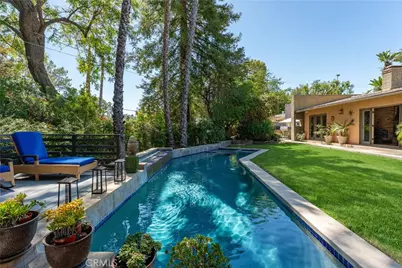 4956 Hood Drive, Woodland Hills, CA 91364 - Photo 35
