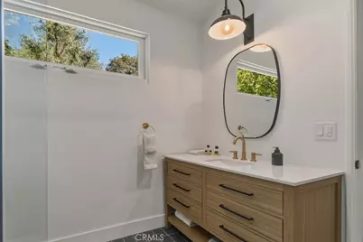 16943 Hartland, Lake Balboa, CA 91406 - Photo 37
