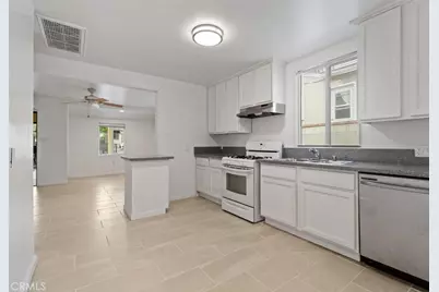 13260 Raven, Sylmar, CA 91342 - Photo 9