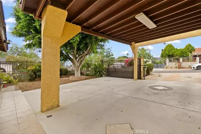 13260 Raven, Sylmar, CA 91342 - Photo 3