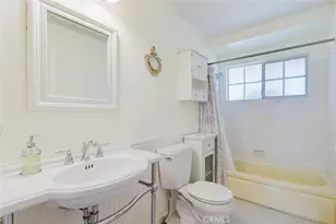 22323 Cantara St, Los Angeles, CA 91304 - Photo 23