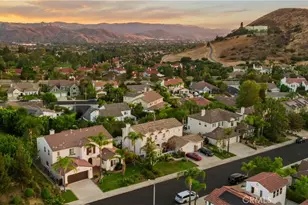 5474 Sunlight, Simi Valley, CA 93063 - Photo 5