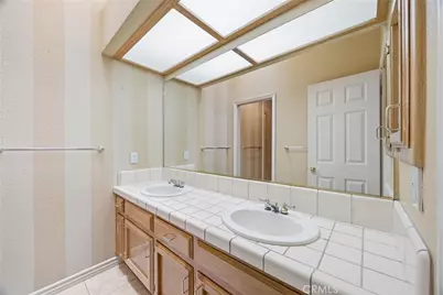 8706 Dalby Court, Bakersfield, CA 93313 - Photo 37