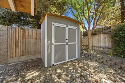 8706 Dalby Court, Bakersfield, CA 93313 - Photo 57