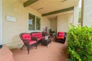 19722 Ave Of The Oaks, Newhall, CA 91321 - Photo 21