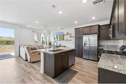 22760 Harmony Drive, Saugus, CA 91350 - Photo 11
