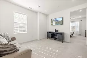 22760 Harmony Dr, Saugus, CA 91350 - Photo 27