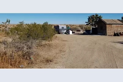 18501 Fort Tejon Road, Llano, CA 93544 - Photo 15