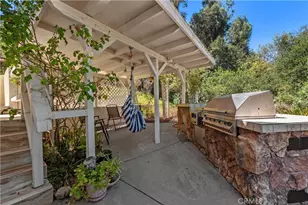 20609 Callon Dr, Topanga, CA 90290 - Photo 37