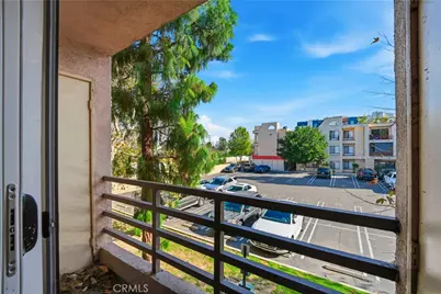 6815 Remmet #215, Canoga Park, CA 91303 - Photo 13