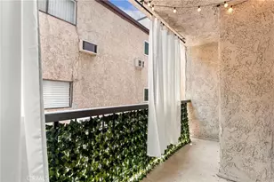 14159 Riverside Dr, Sherman Oaks, CA 91423 - Photo 33